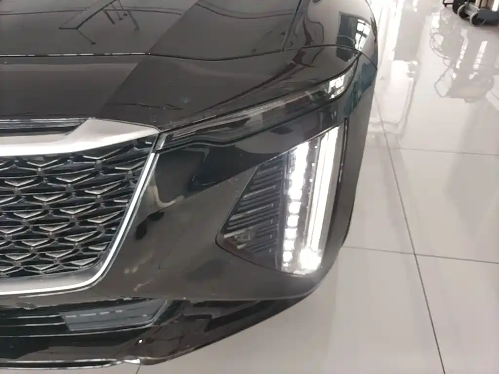 Cadillac CT6 2023 28T Luxury Edition фото 24