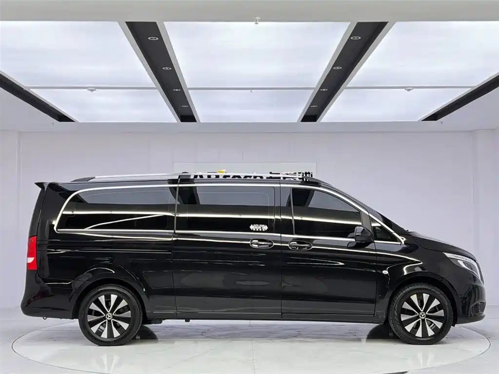Mercedes-Benz Vito 2021 2.0T Business Edition 7-seater фото 6