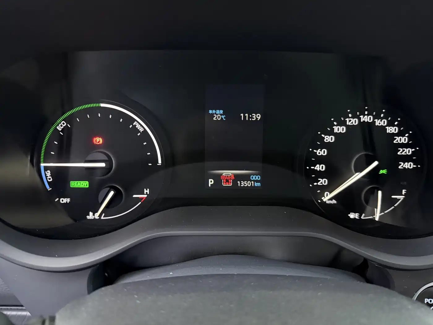 Toyota Granvia 2024 2.5L Hybrid Luxury фото 12