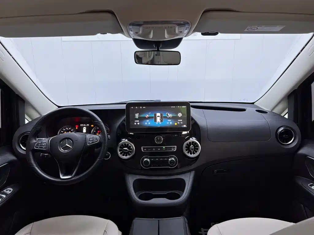 Mercedes-Benz Vito 2021 2.0T Business Edition 7-seater фото 21