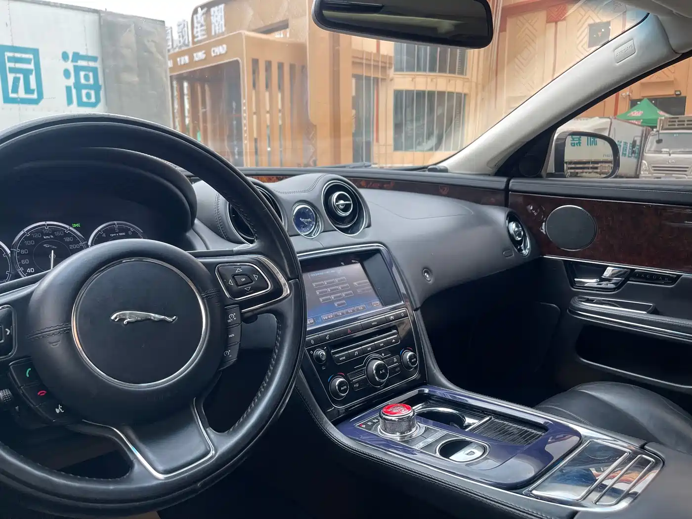 Jaguar XJ 2013 2012 XJL 3.0 Panorama Business
