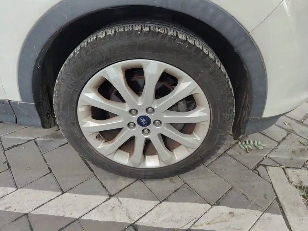 Ford Kuga 2016 2015 1.5L GTDi 2WD Trend