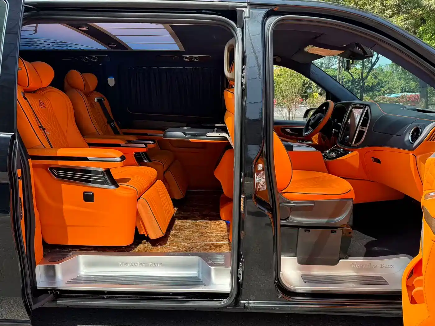 Mercedes-Benz Vito 2021 2.0T Business Edition 7-seater фото 10