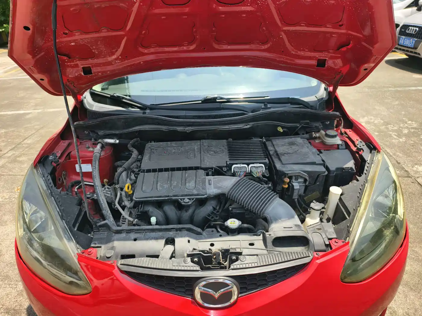 Mazda 2 2013 2012 Hatchback Dynamic 1.5L Automatic Value Edition