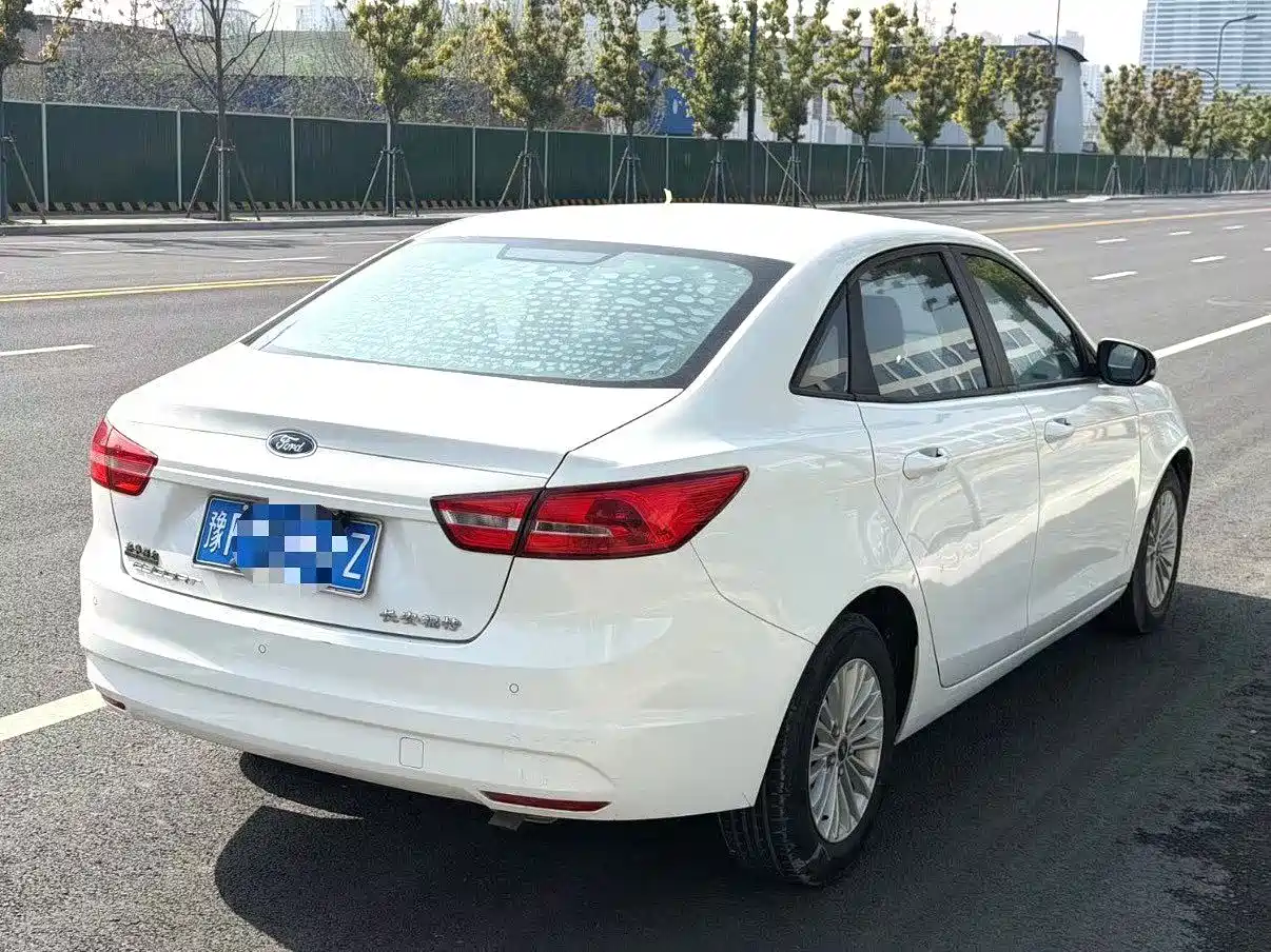 Ford Escort 2015 2015 1.5L Automatic Comfort