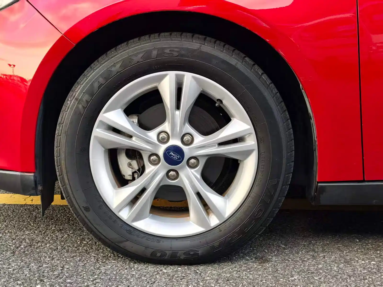 Фото 6 - Ford Focus