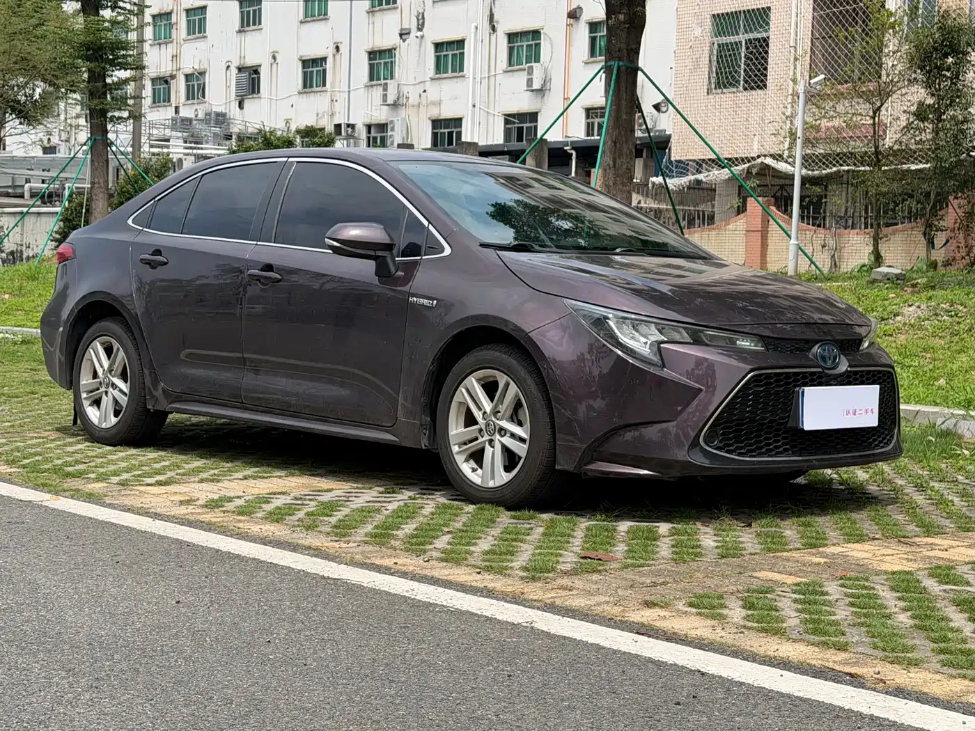 Toyota Levin 2019 Dual Engine 1.8H E-CVT Luxury Edition China V фото 3