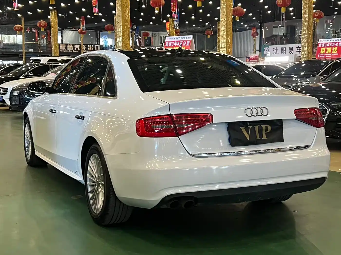 Фото 9 - Audi A4L