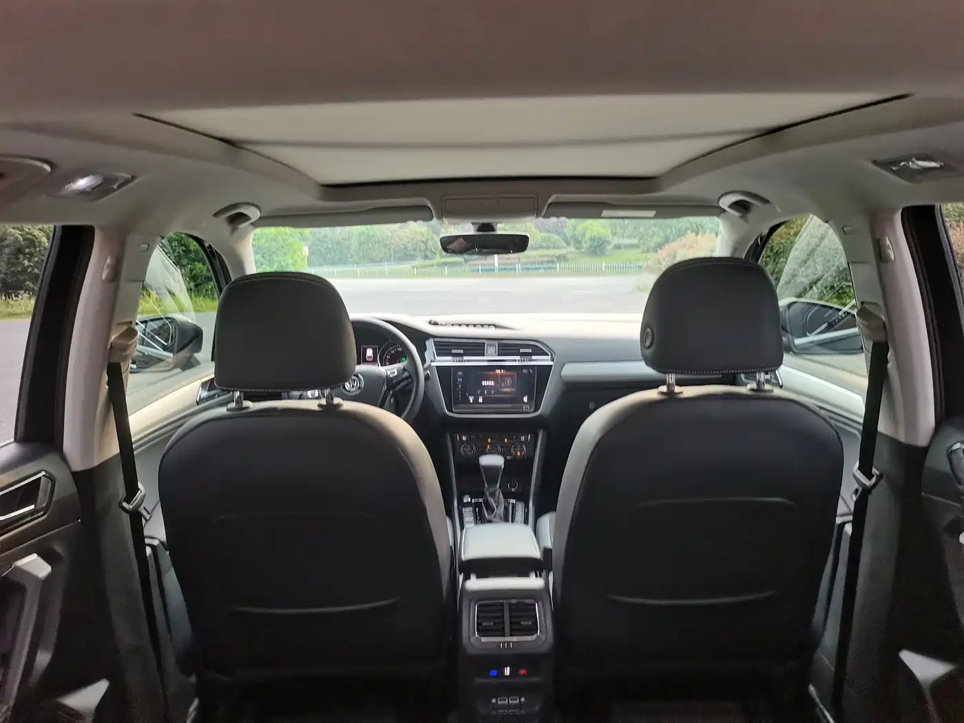Volkswagen Tiguan L 2020 330TSI Auto 2WD Smart Luxury China VI фото 13