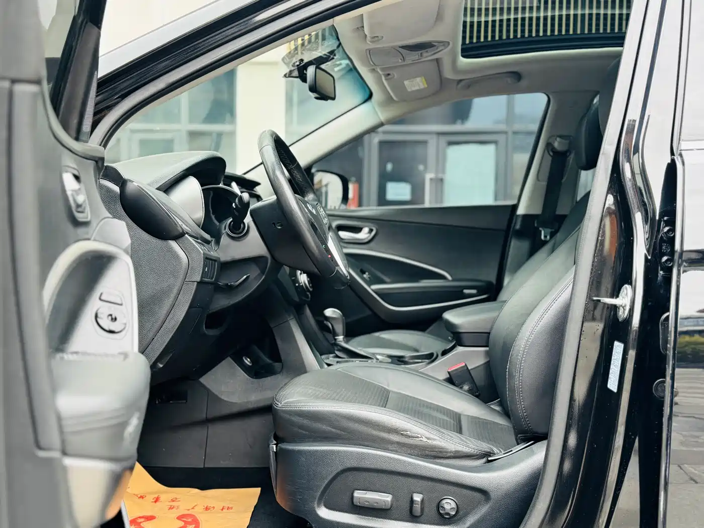 Hyundai Santa Fe 2013 Model 2.4L Automatic 2WD Smart фото 11