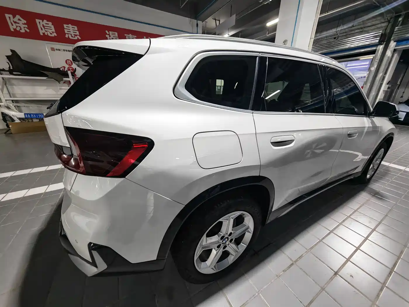 BMW X1 2023 sDrive20Li X Design Package фото 17