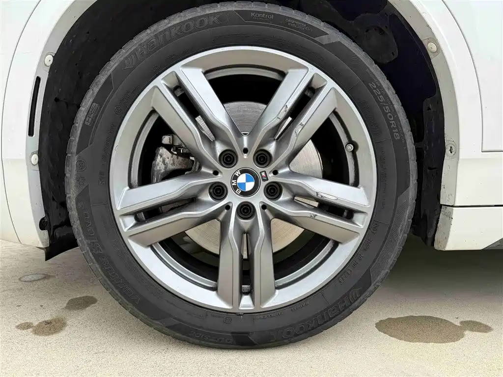 BMW X2 2023 sDrive25i M Sport Shadow Edition фото 9