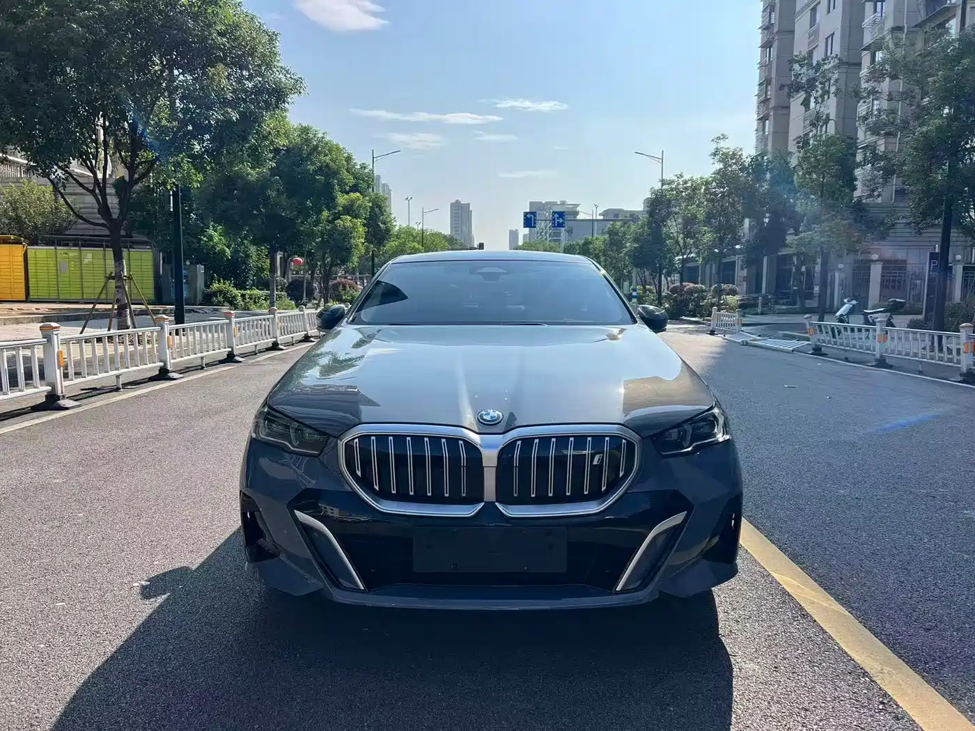 BMW i5 2024 2024 eDrive 35L M Sport Package