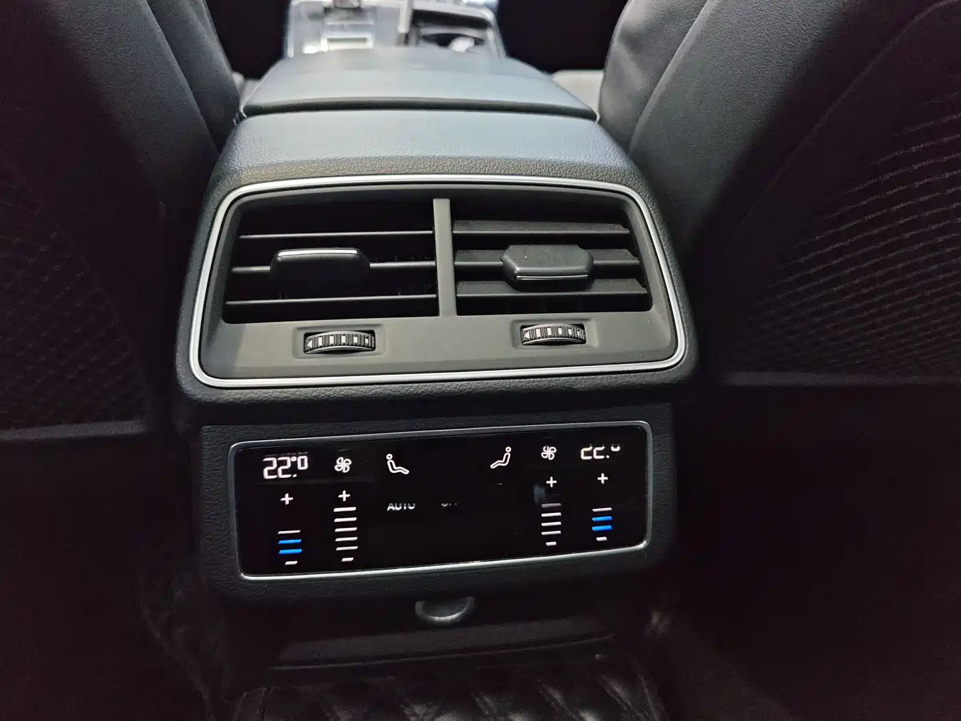 Audi A6L 2019 45 TFSI quattro Premium Dynamic фото 12