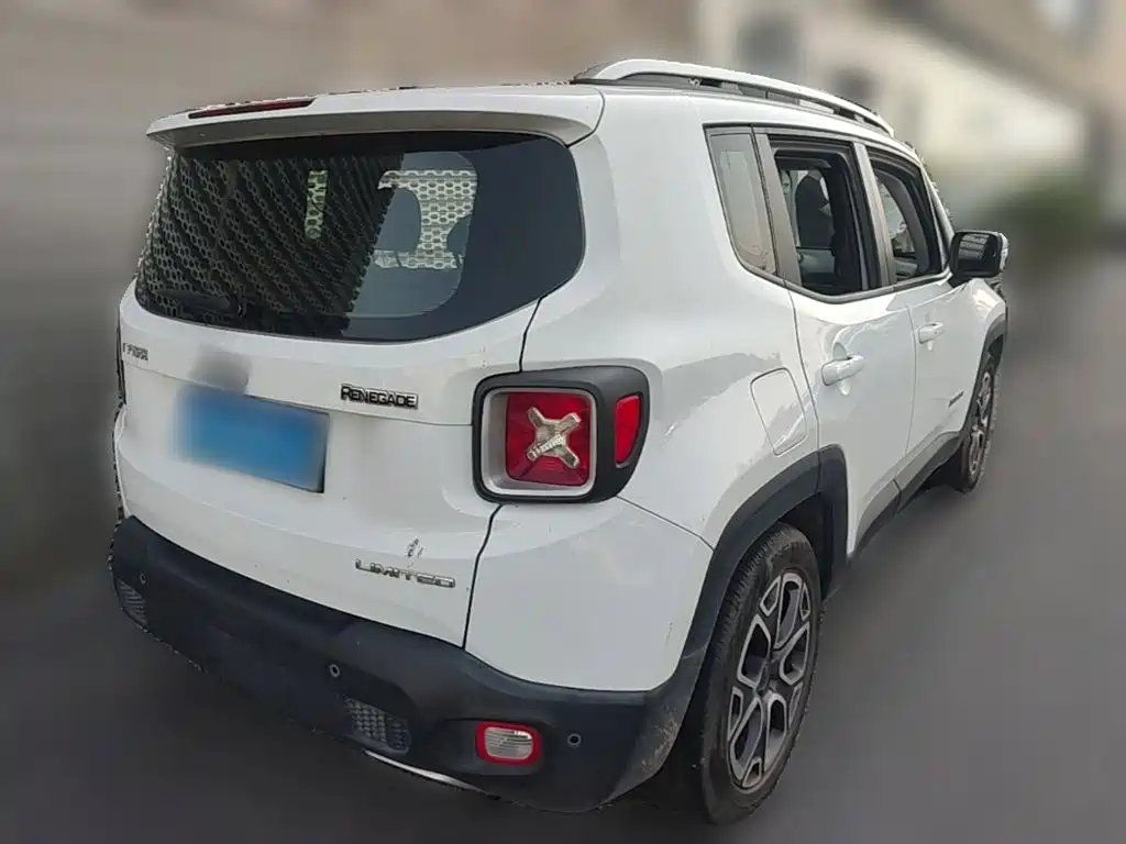 Jeep Renegade 2018 2018 Connected Large Screen Edition 180T Automatic Smart