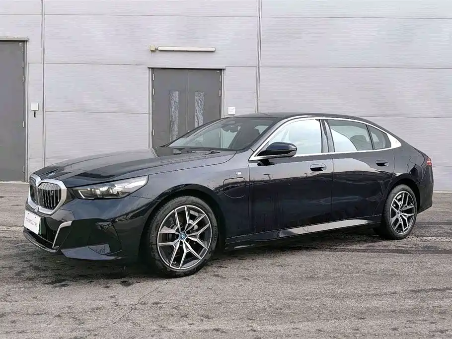 BMW i5 2024 eDrive 35L M Sport Package
