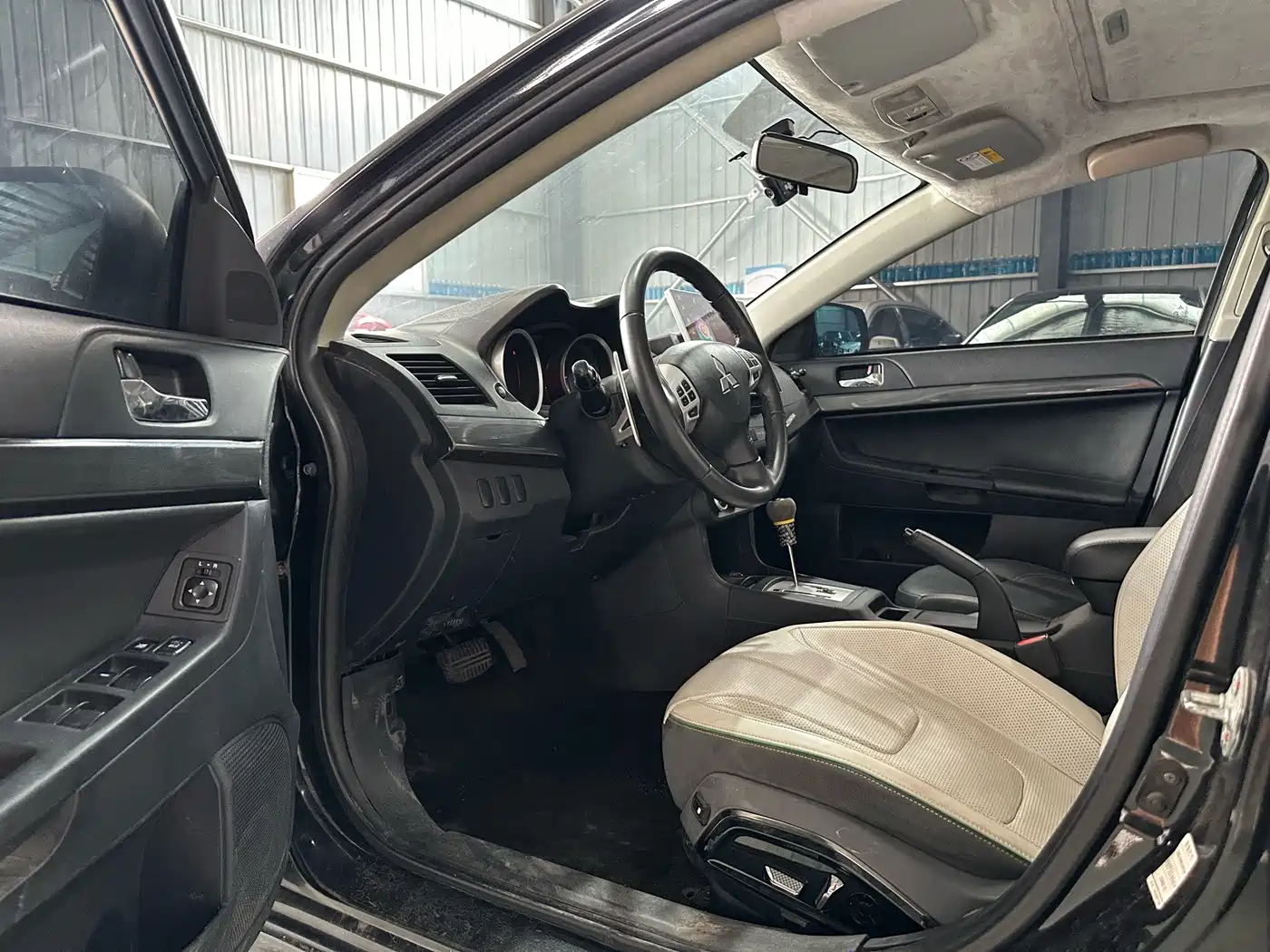 Mitsubishi Lancer EX 2011 2010 Zhishang Edition 1.8L CVT Luxury