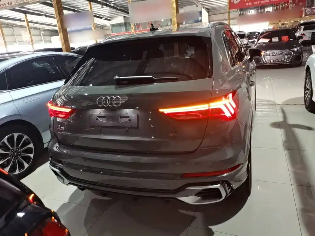 Audi Q3 2025 2024 35 TFSI Fashion Sport