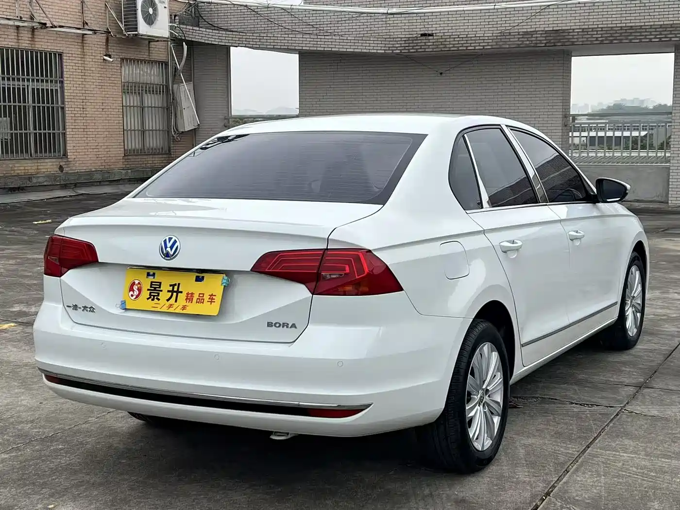 Volkswagen Bora 2018 1.5L Automatic Comfort фото 5