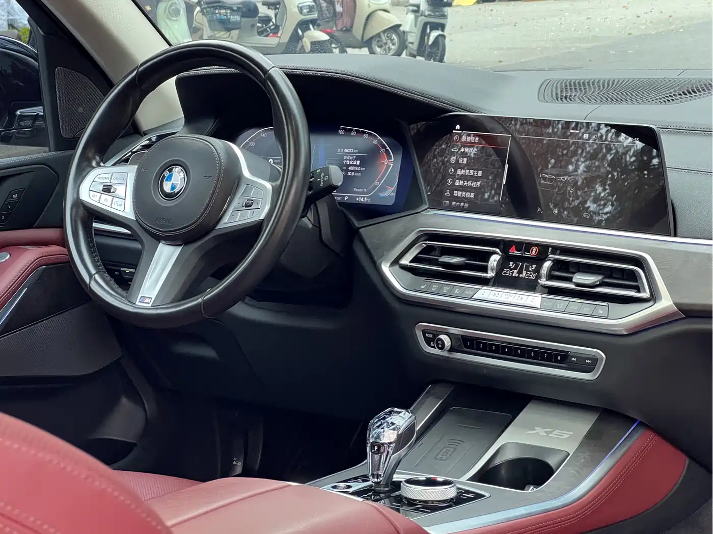BMW X5 2022 xDrive 30Li M Sport Package фото 20