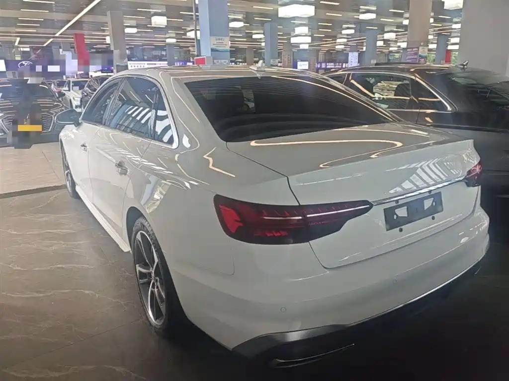 Audi A4L 2020 40 TFSI Fashion Dynamic Edition фото 5