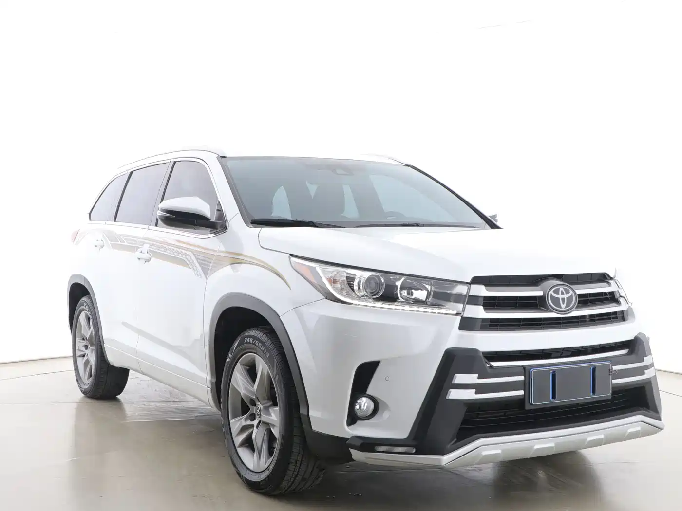TOYOTA HIGHLANDER
