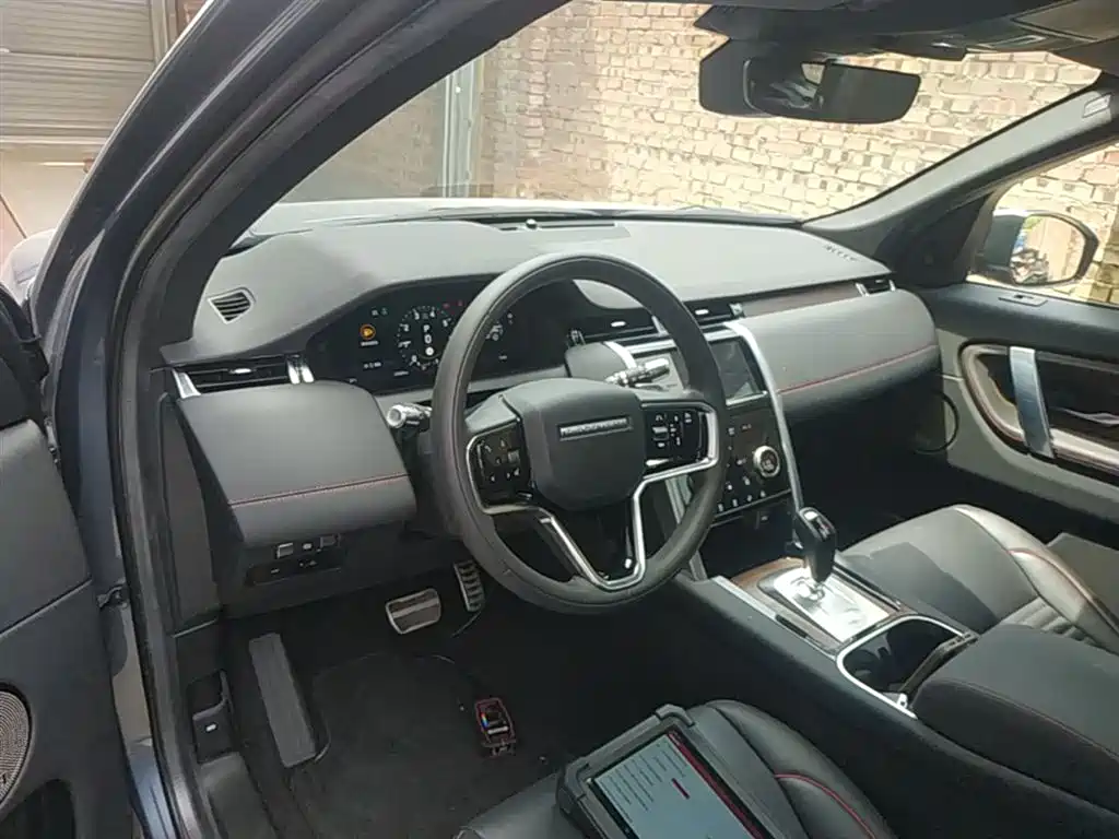 Land Rover Discovery Sport 2022 Model 249PS R-Dynamic SE Performance Tech Edition 5-Seater фото 10