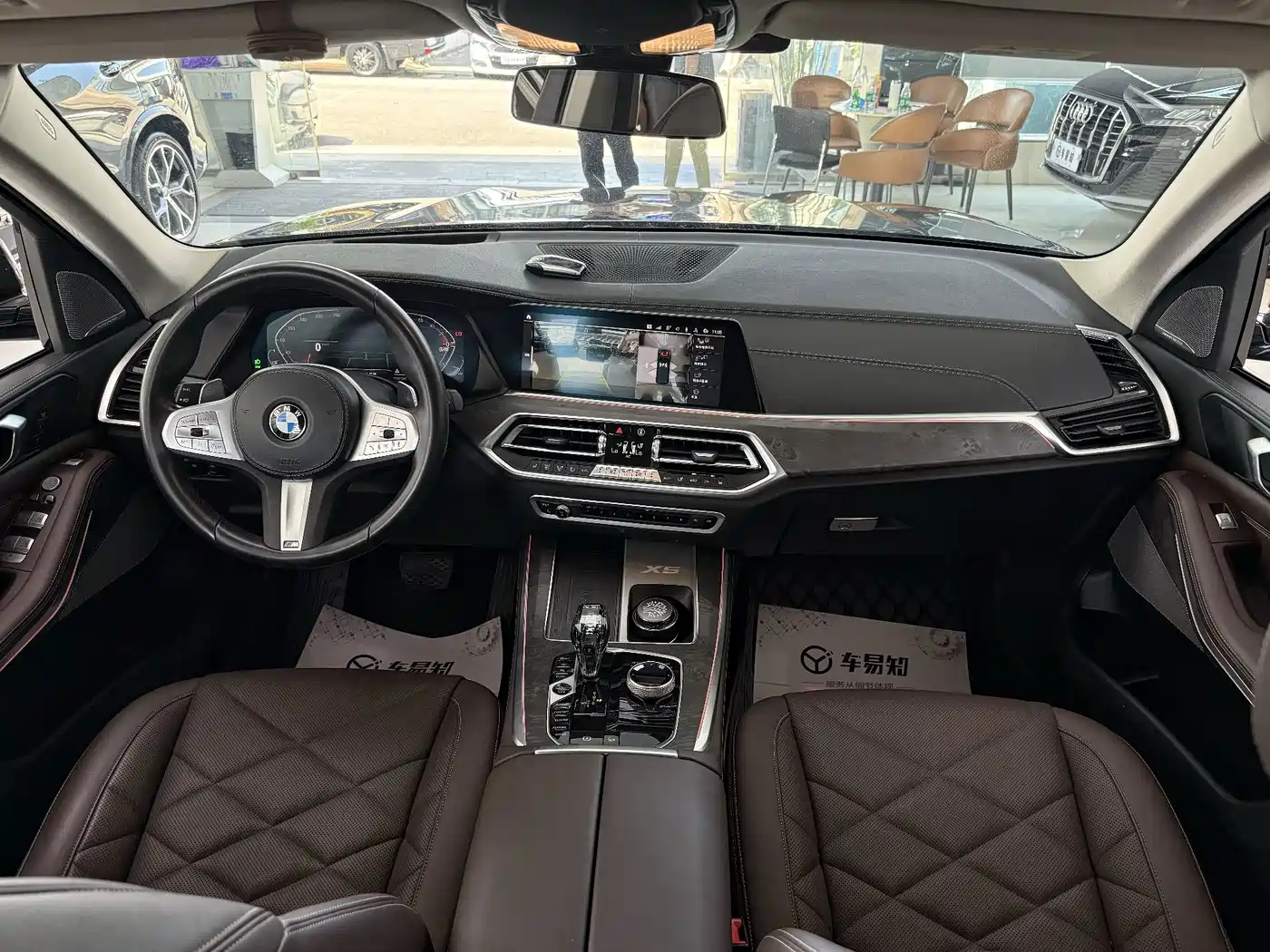 BMW X5 2022 2022 xDrive 30Li Premium M Sport Package
