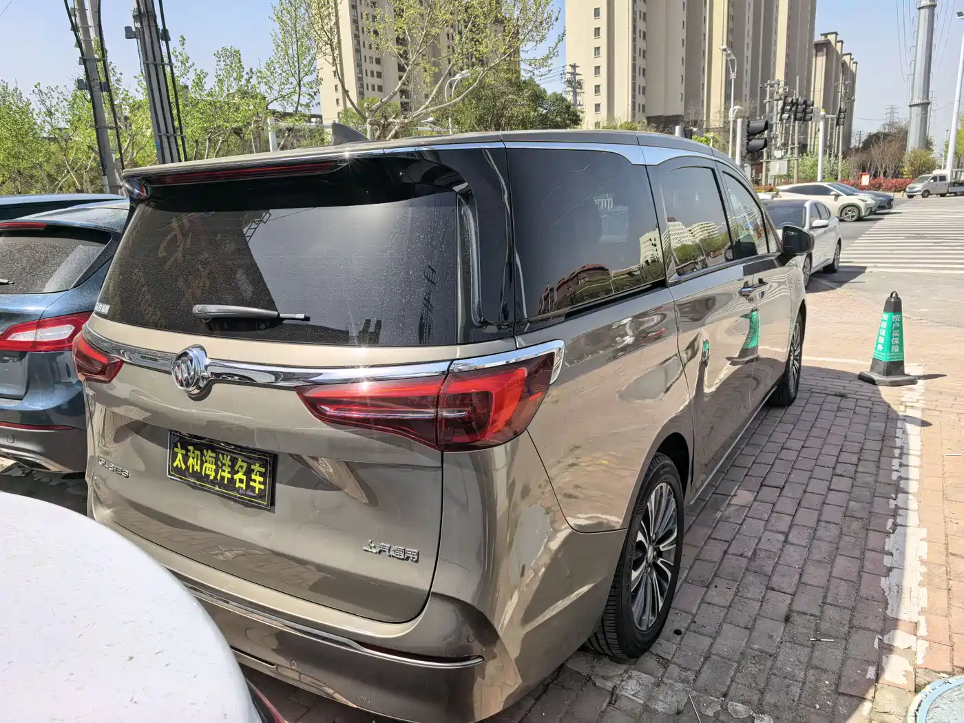 Buick GL8 2021 ES Landlord 653T Smart Luxury фото 7