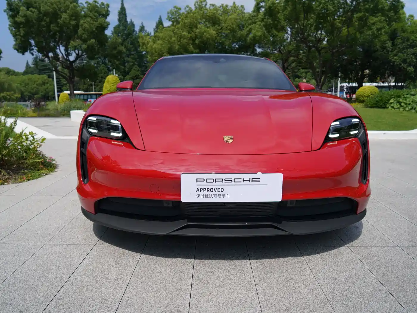 Porsche Taycan 2020 Taycan фото 2