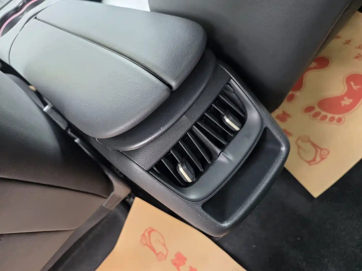 Volkswagen Unique 06 2025 2025 Ultra