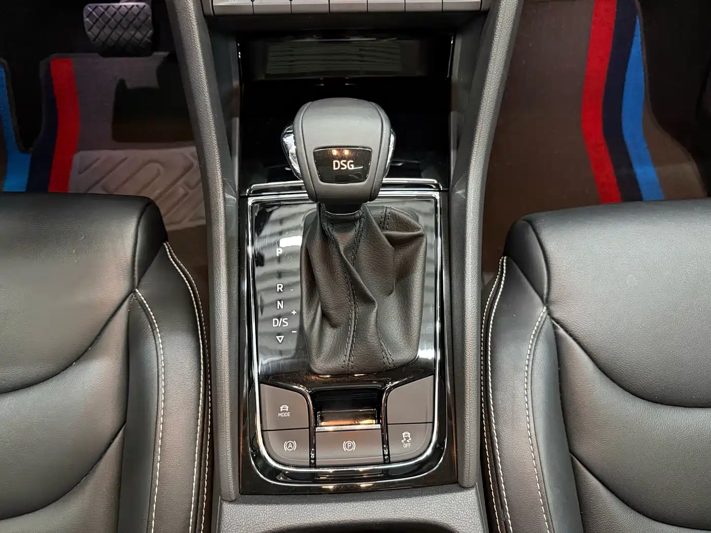 Škoda Kodiaq 2019 Facelift TSI330 7-Seater 2WD Luxury Premium Edition China V фото 14