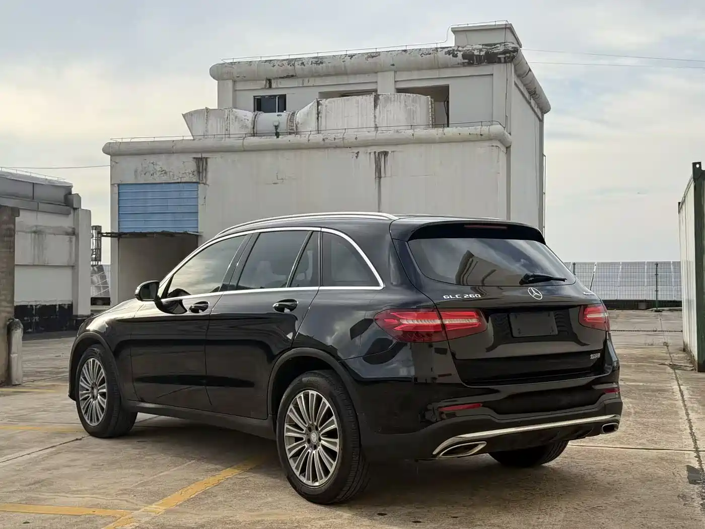 Mercedes-Benz GLC 2017 GLC 260 4MATIC Dynamic фото 4