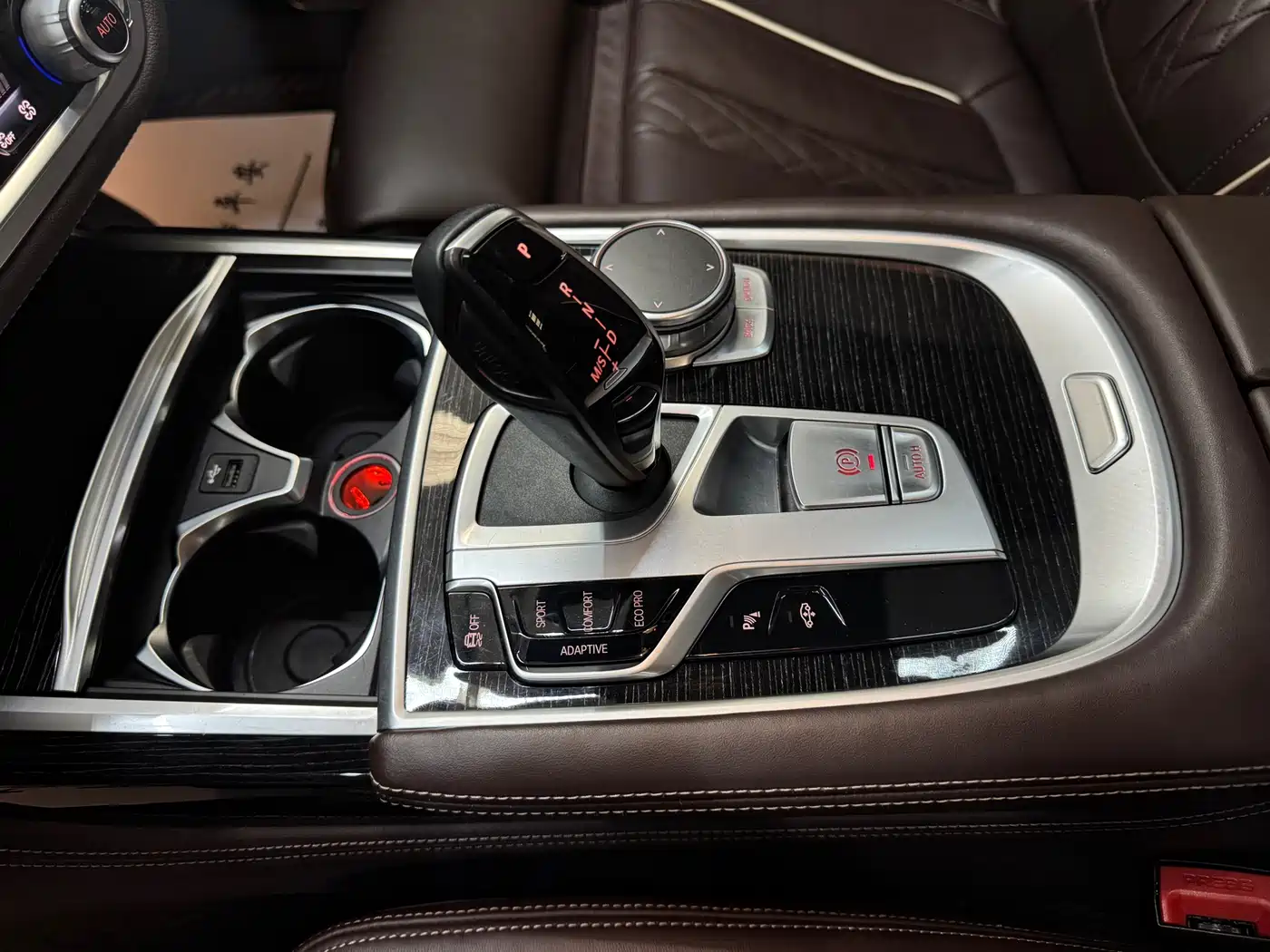 BMW 7 Series 2019 740Li Leading M Sport Package фото 14