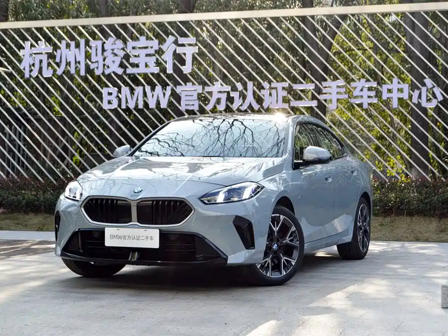 BMW 2 Series 2025 225L M Sport Package фото 2