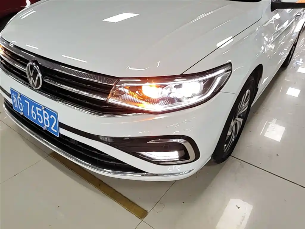 Volkswagen Bora 2023 200TSI DSG Yuexing Edition фото 24