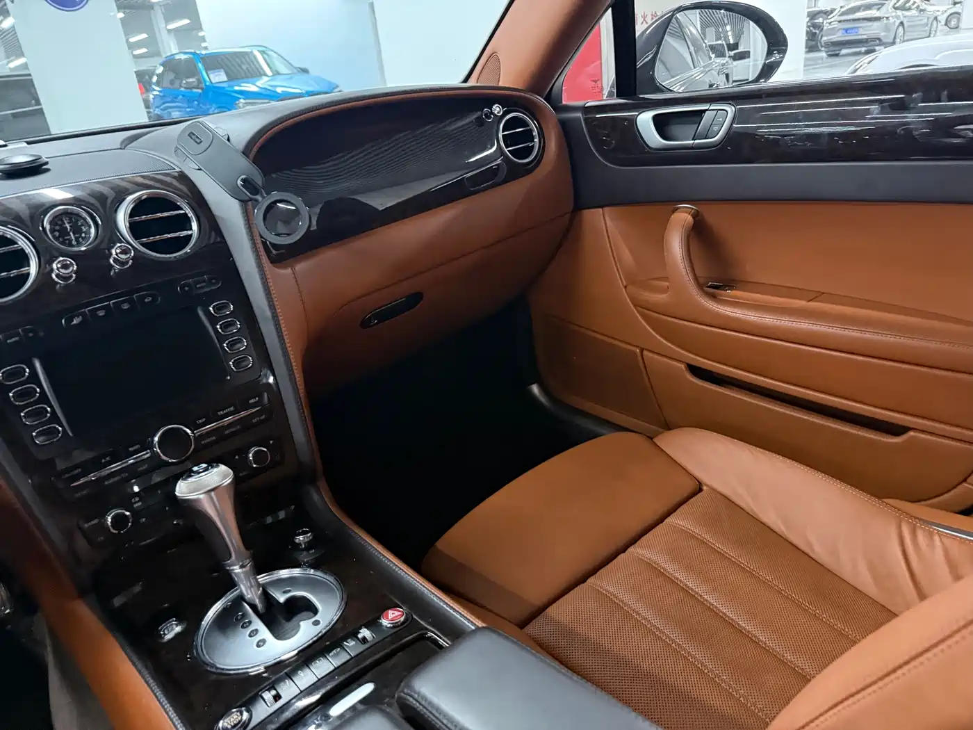 Bentley Flying Spur 2010 2010 6.0T 4-seater Version
