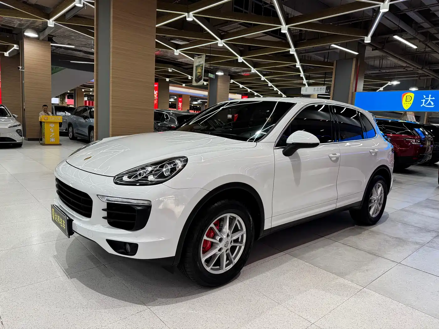 Porsche Cayenne 2015 Cayenne 3.0T фото 3