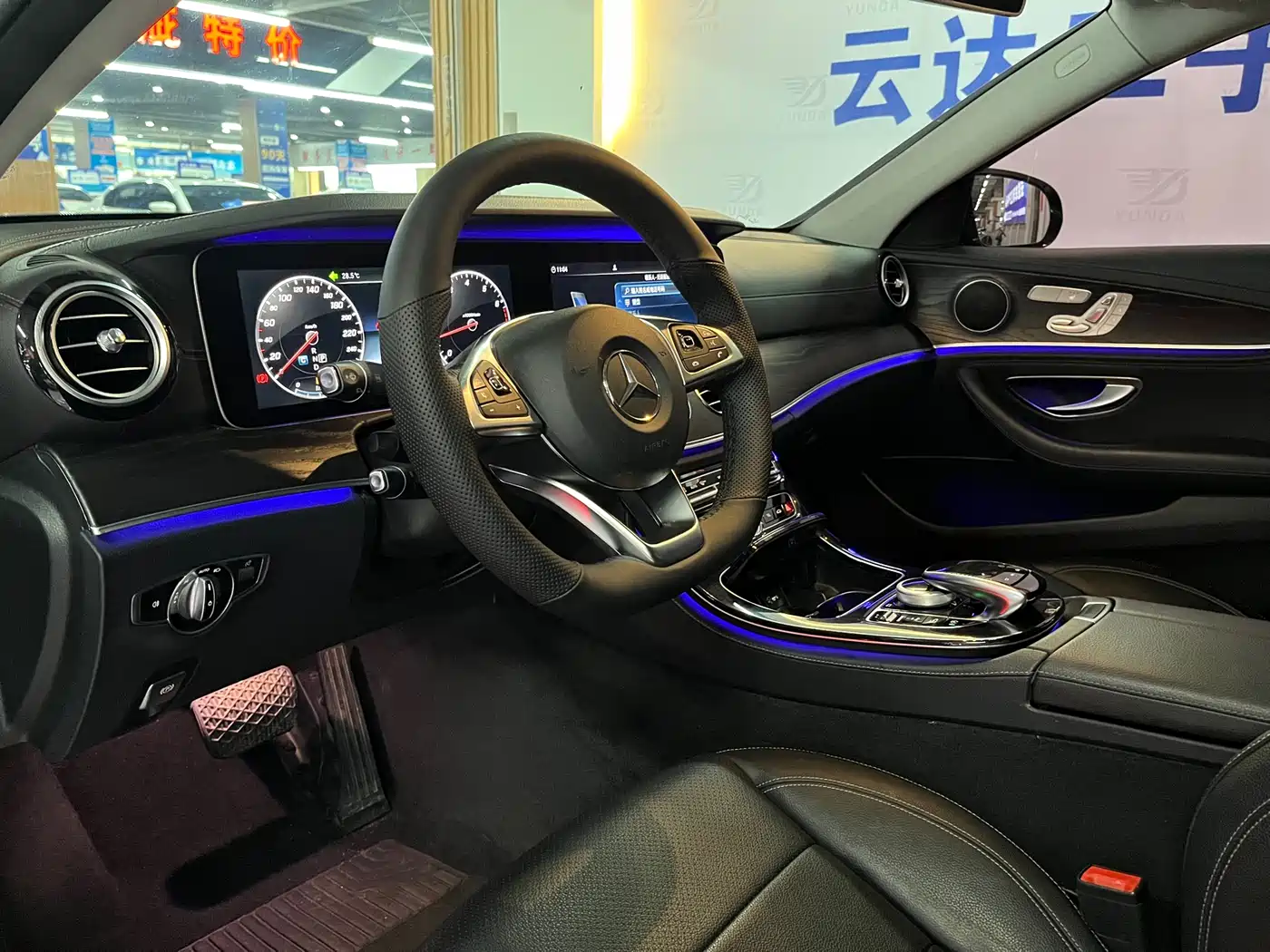 Mercedes-Benz E-Class 2017 E 300 L Sport Fashion фото 8