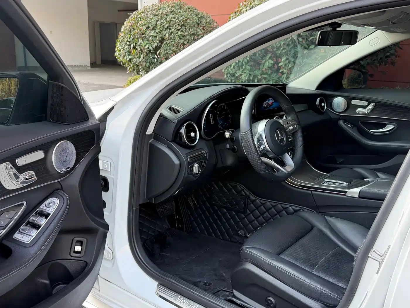 Mercedes-Benz C-Class 2021 C 260 L Sport Starry Exclusive Edition фото 4