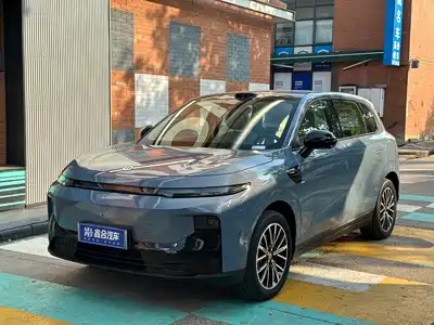 Leapmotor B10