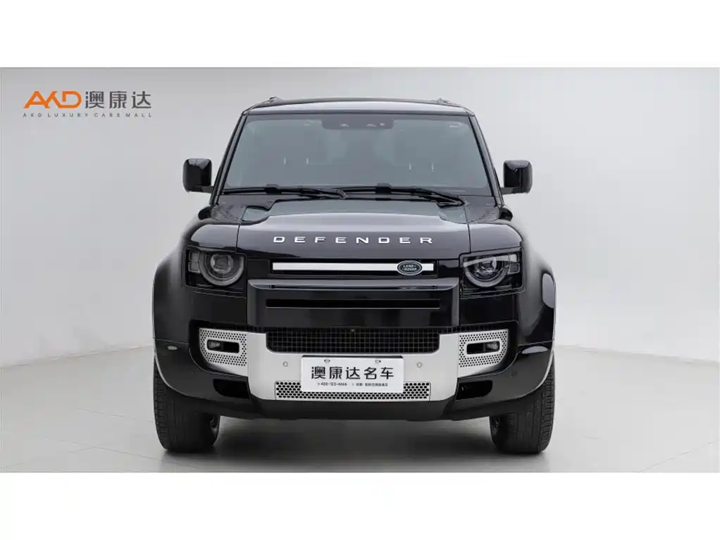 Land Rover Defender 2023 Facelift 90 3.0T P400 XS фото 2