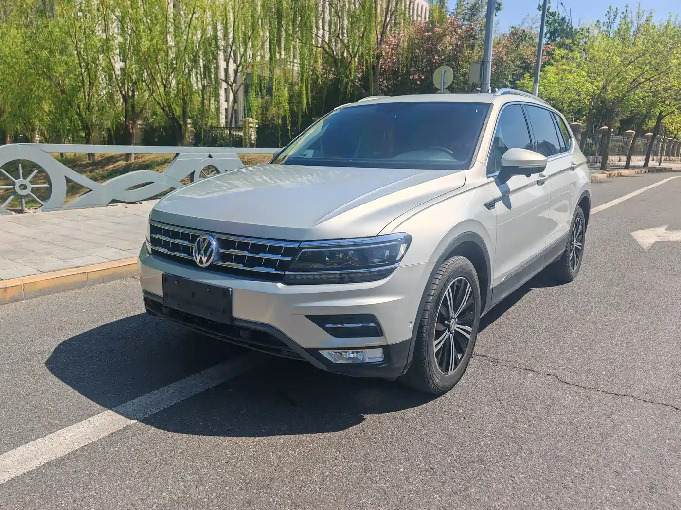Volkswagen Tiguan L 2017 330TSI Automatic 2WD Flagship Edition