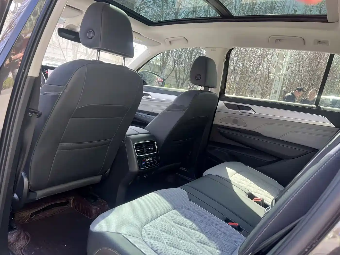 Volkswagen Talagon 2025 380TSI 4WD R-Line Cruise Deluxe Edition фото 5
