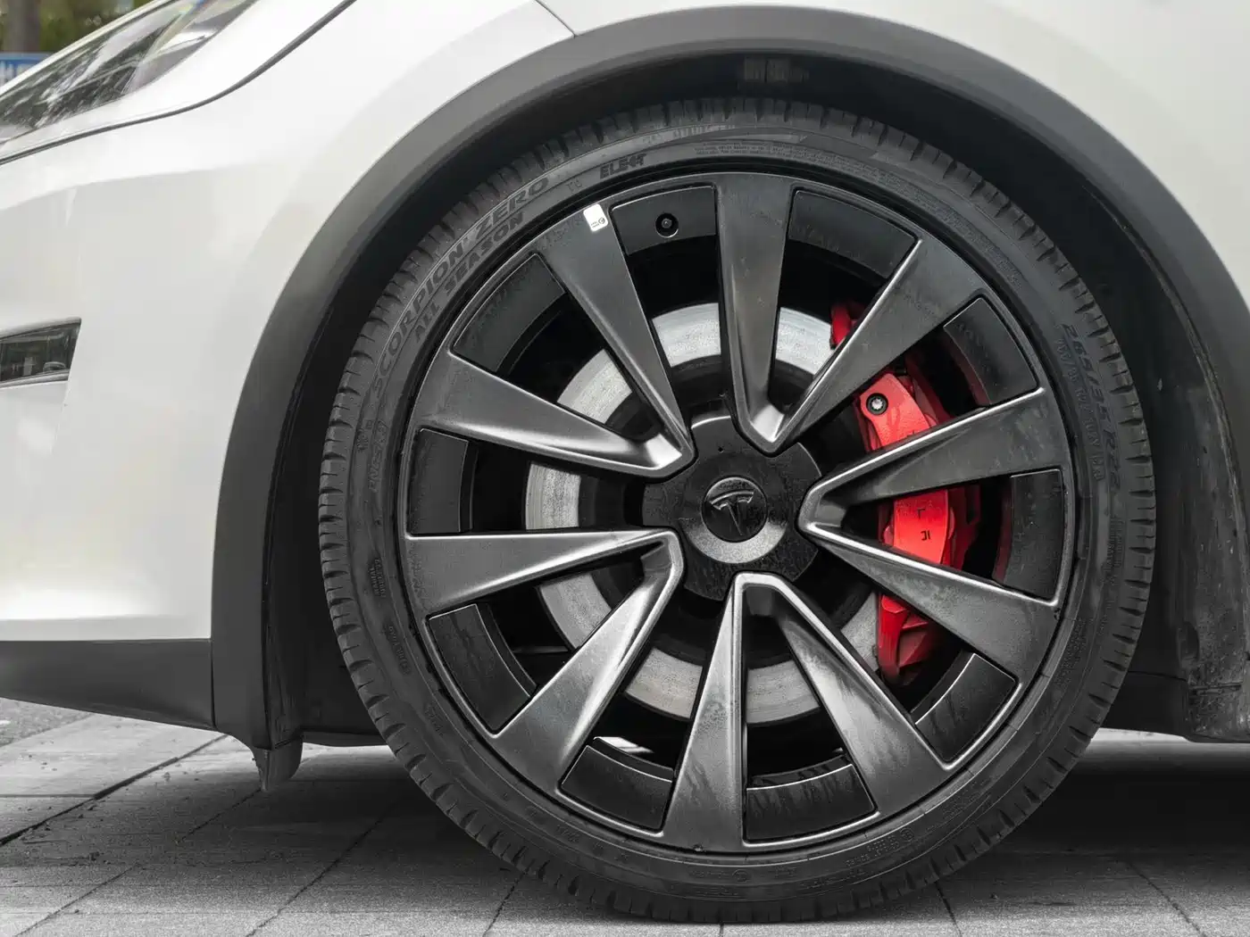 Tesla Model X 2023 Tri-motor AWD Plaid фото 19