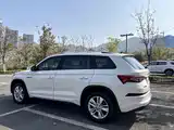 Фото 4 - Škoda Kodiaq