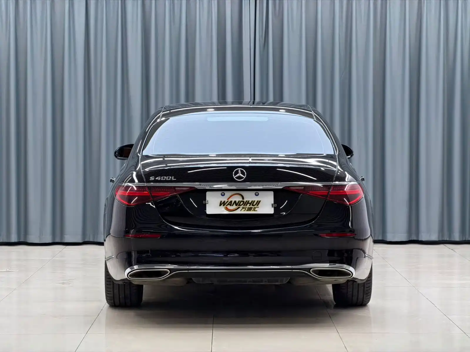 Фото 15 - Mercedes-Benz S-Class