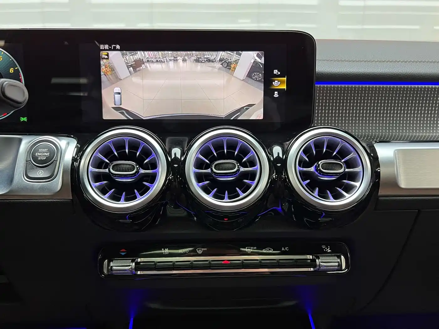 Mercedes-Benz GLB 2023 GLB 220 Style фото 12