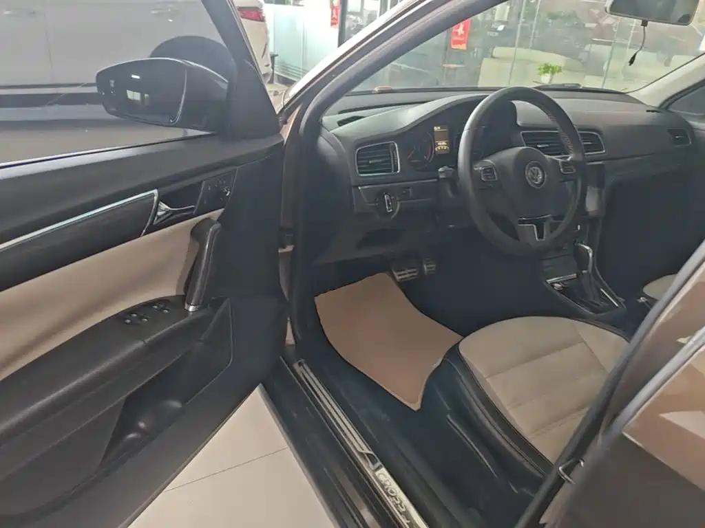 Volkswagen Gran Lavida 2015 2014 1.4TSI DSG