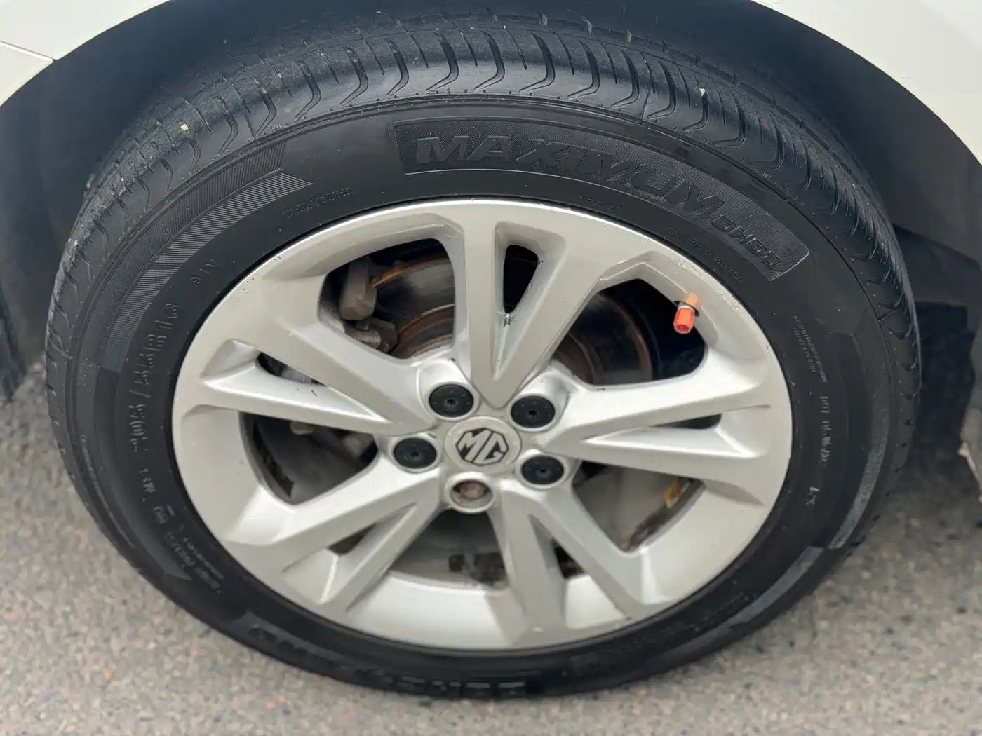 MG GT 2018 2016 Model 1.5L Automatic Premium Luxury Edition